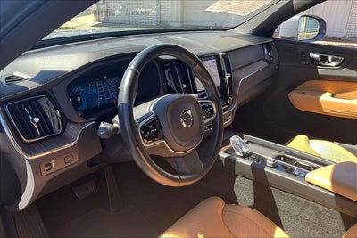2022 Volvo XC60 Inscription