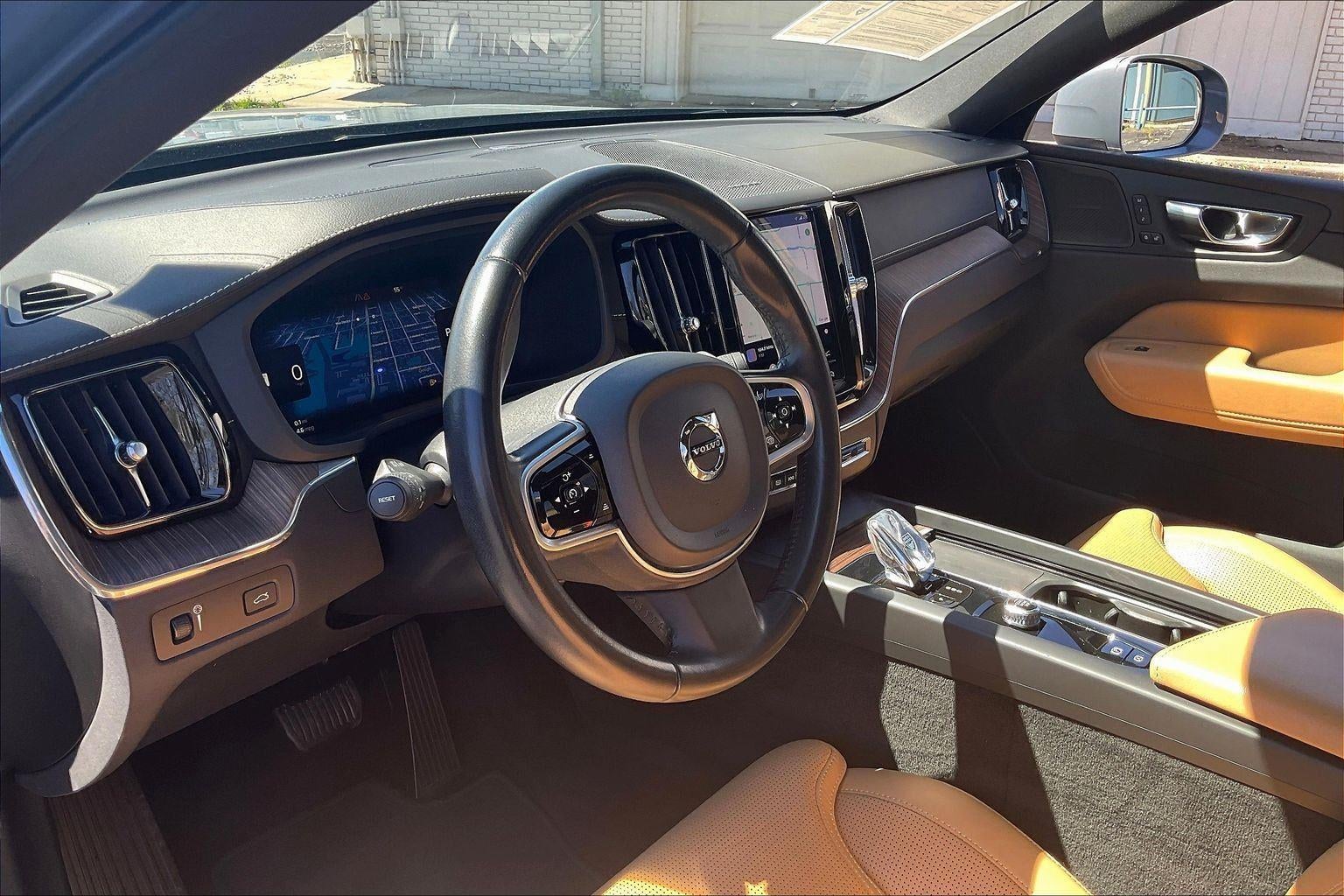 2022 Volvo XC60 Inscription