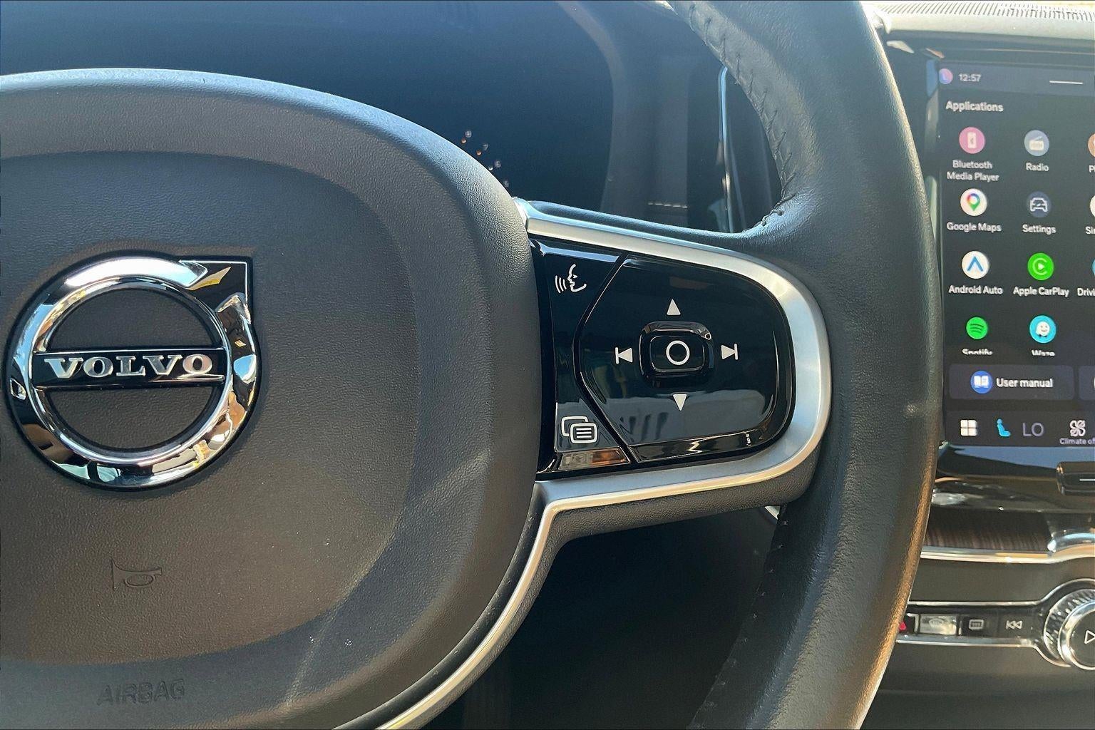 2022 Volvo XC60 Inscription