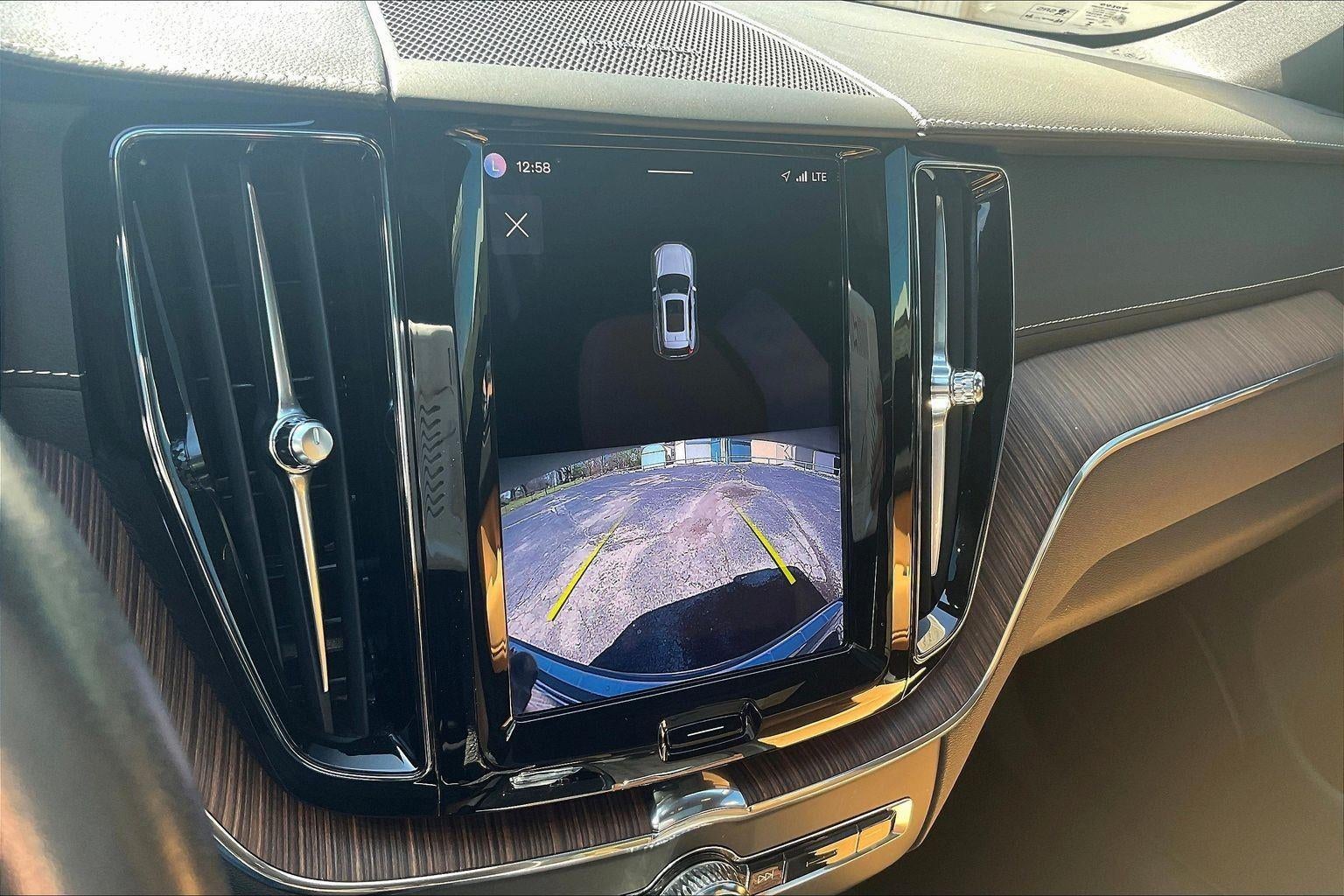 2022 Volvo XC60 Inscription