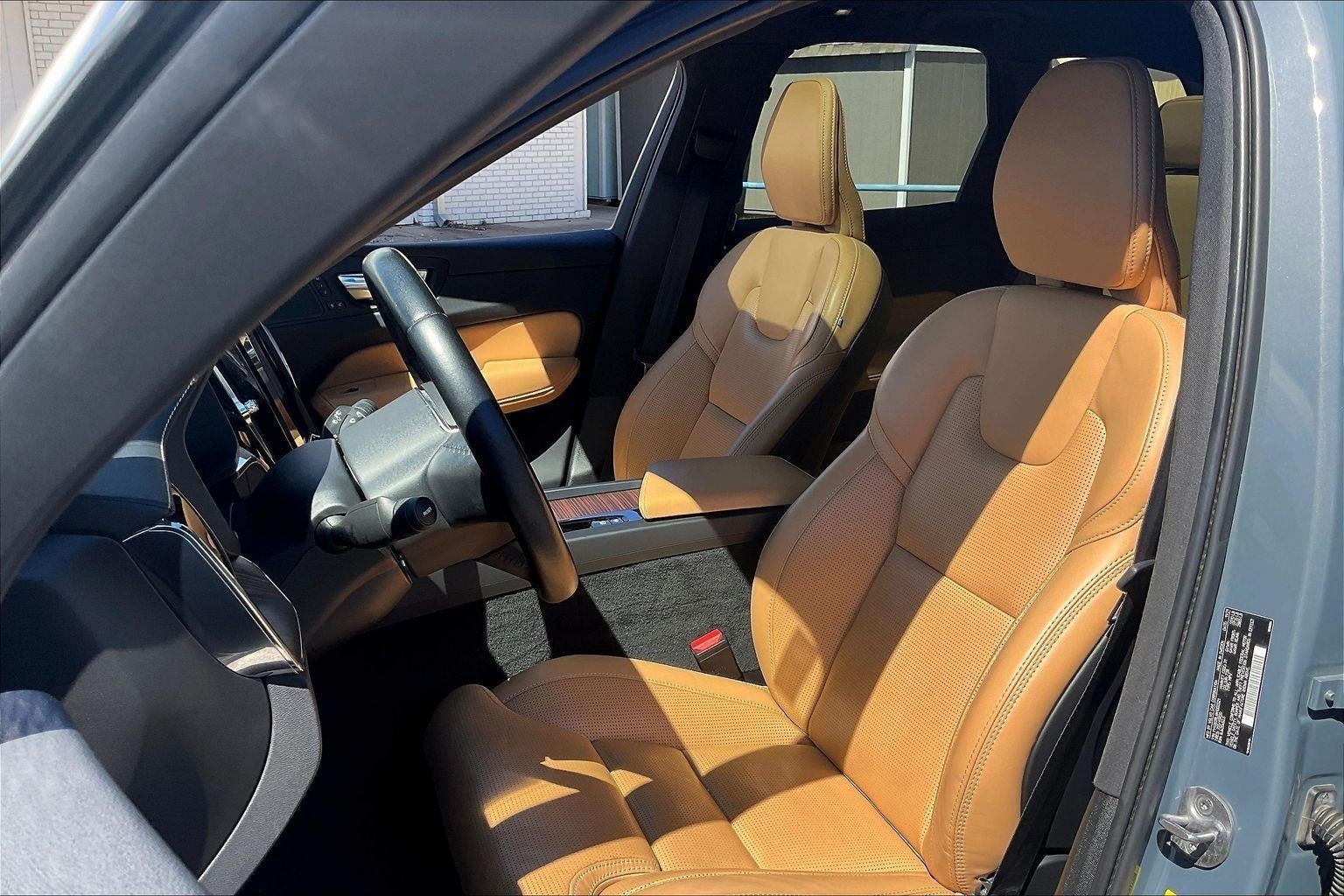 2022 Volvo XC60 Inscription