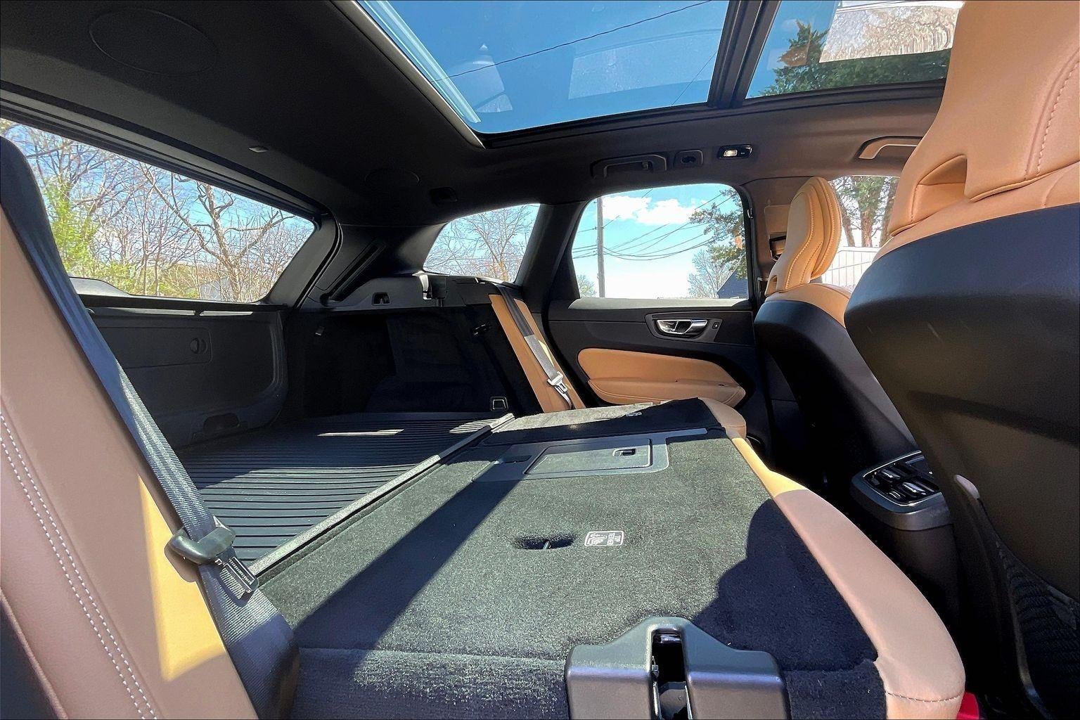 2022 Volvo XC60 Inscription