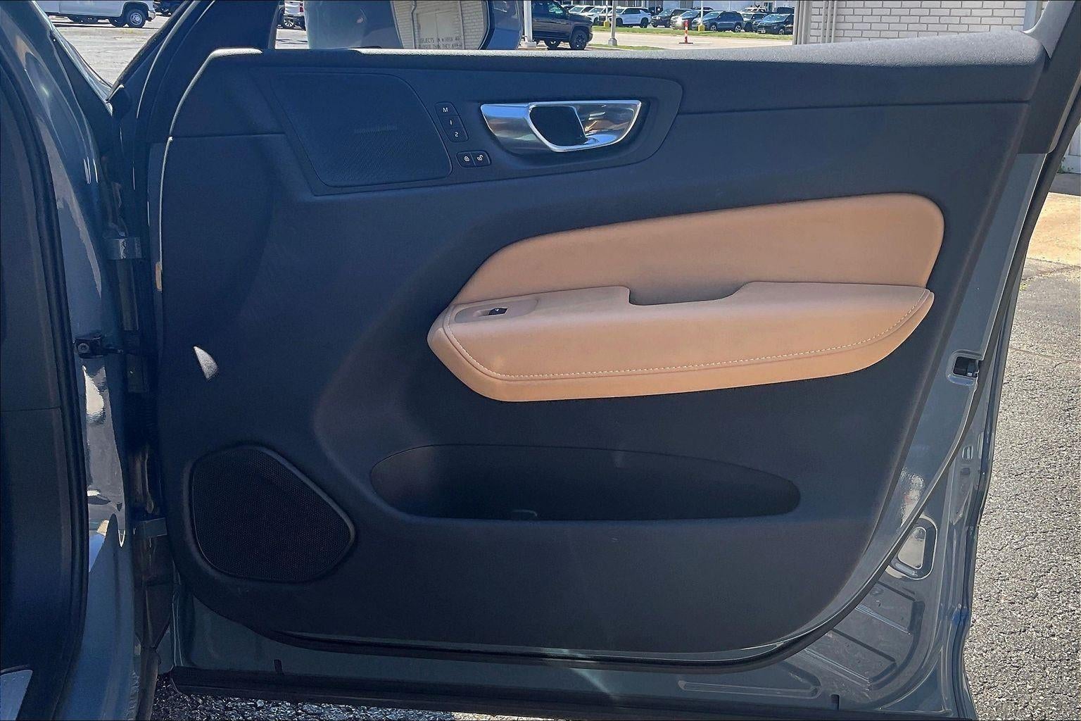 2022 Volvo XC60 Inscription