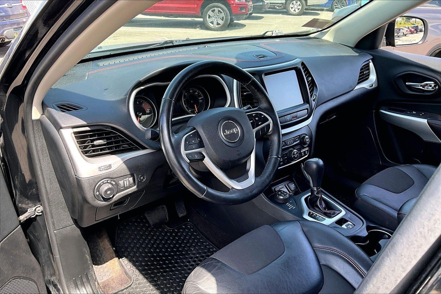2018 Jeep Cherokee Trailhawk