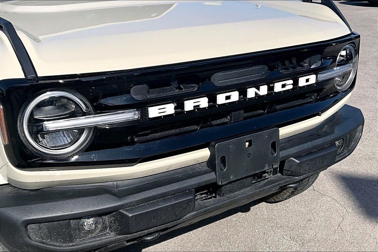 2026 Ford Bronco Outer Banks