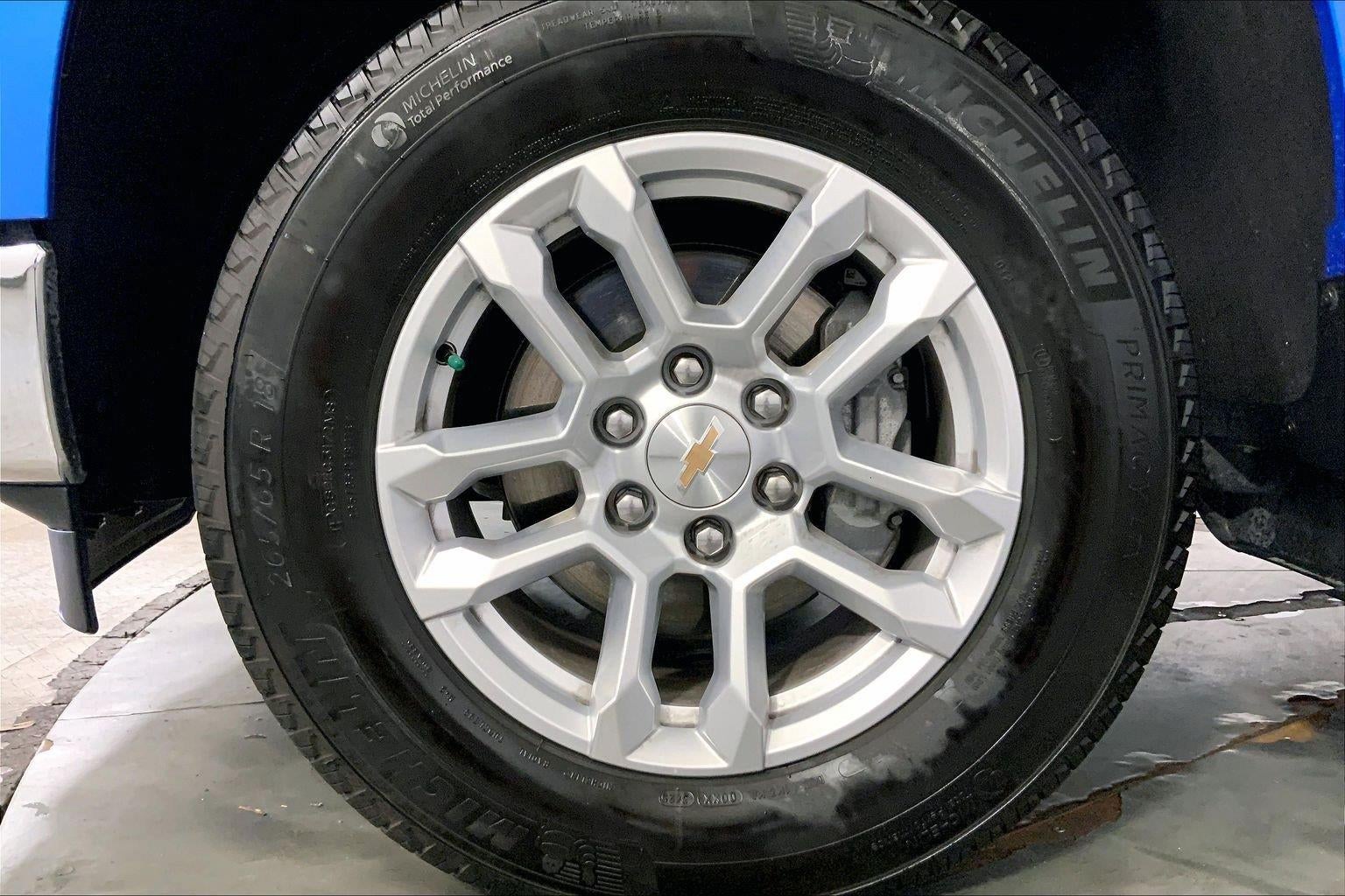 2025 Chevrolet Silverado 1500 LT (2FL)