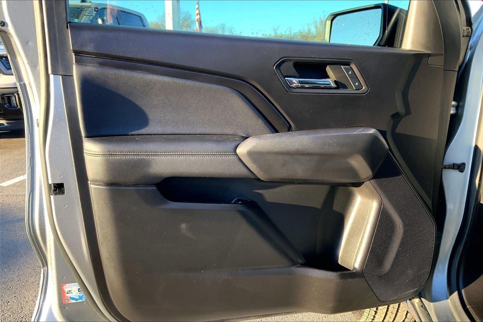 2023 Chevrolet Colorado LT