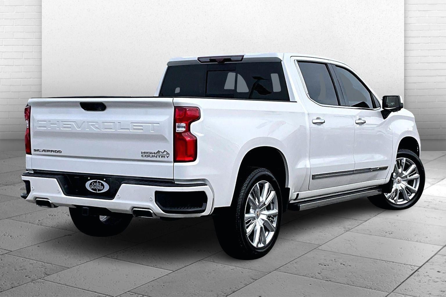 2022 Chevrolet Silverado 1500 High Country