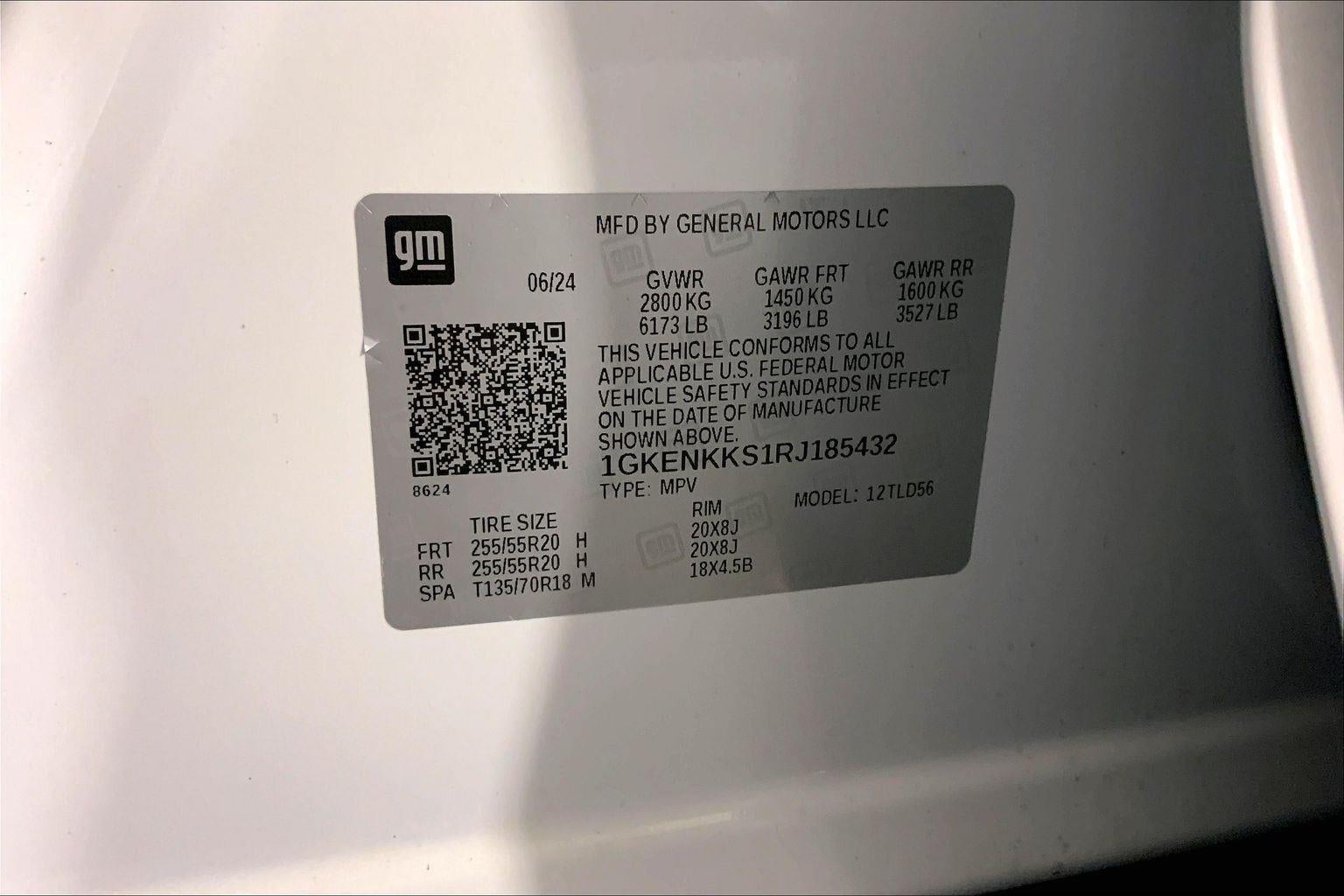 2024 GMC Acadia Elevation