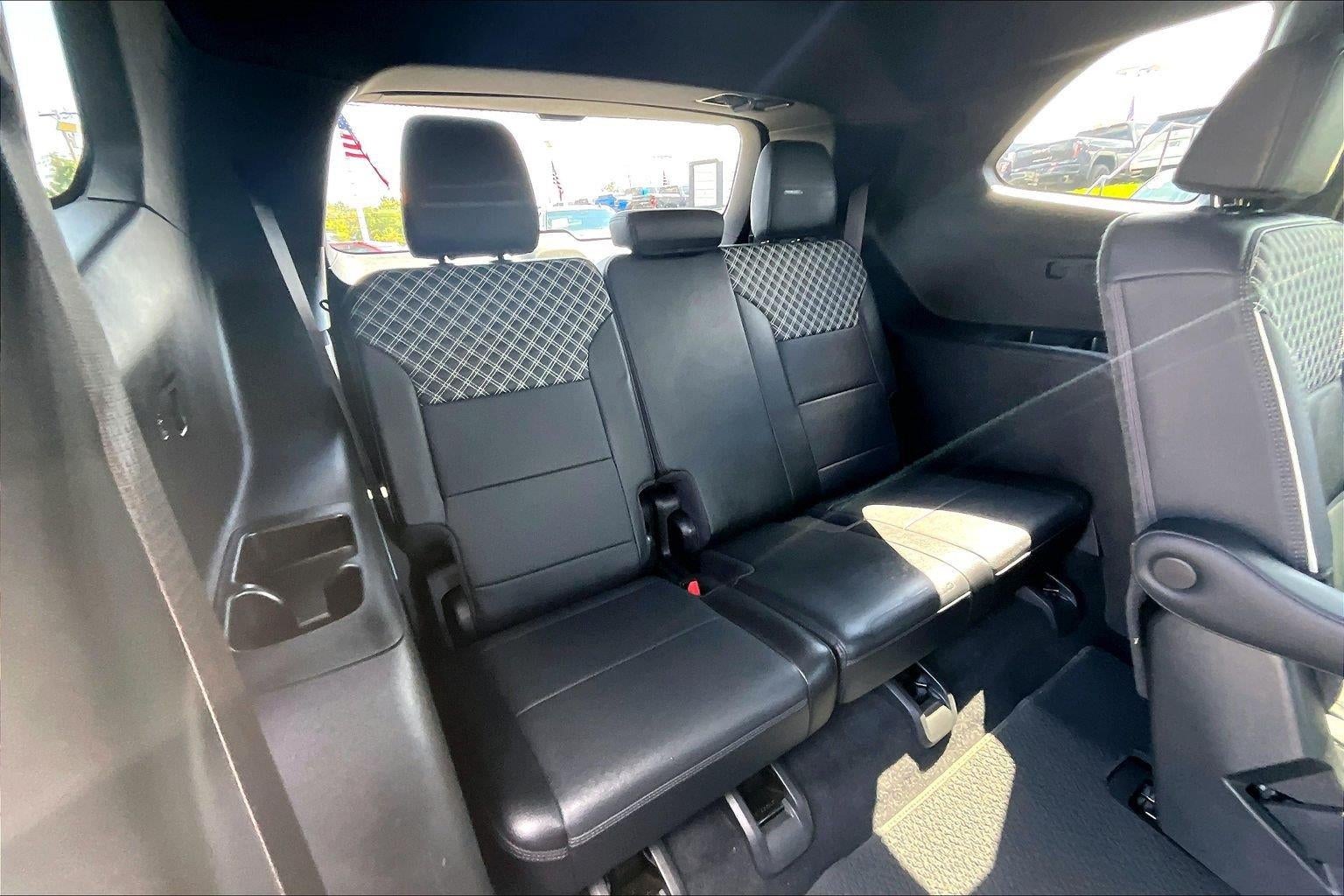 2024 GMC Acadia Denali