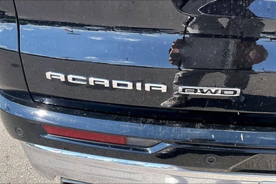 2024 GMC Acadia Denali