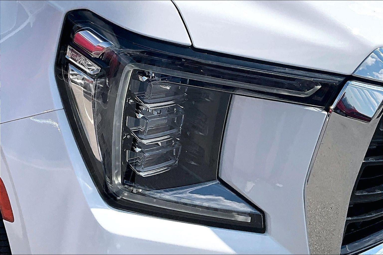 2023 GMC Yukon SLE
