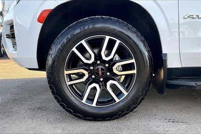 2022 GMC Yukon AT4