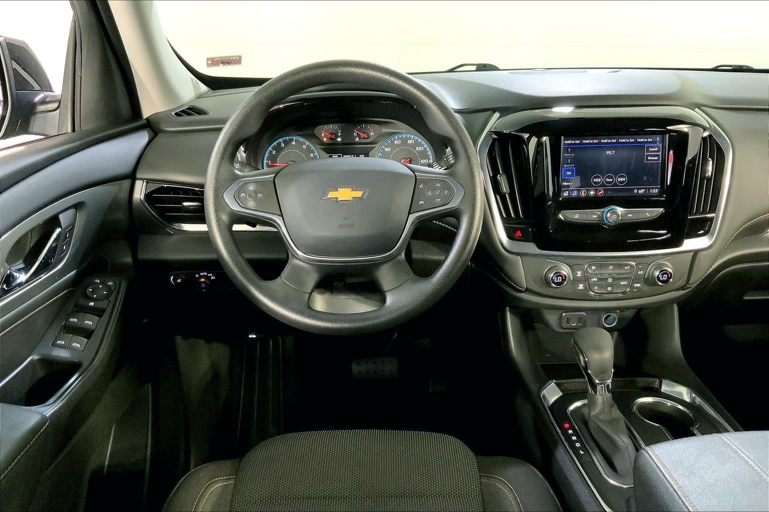 2021 Chevrolet Traverse LS