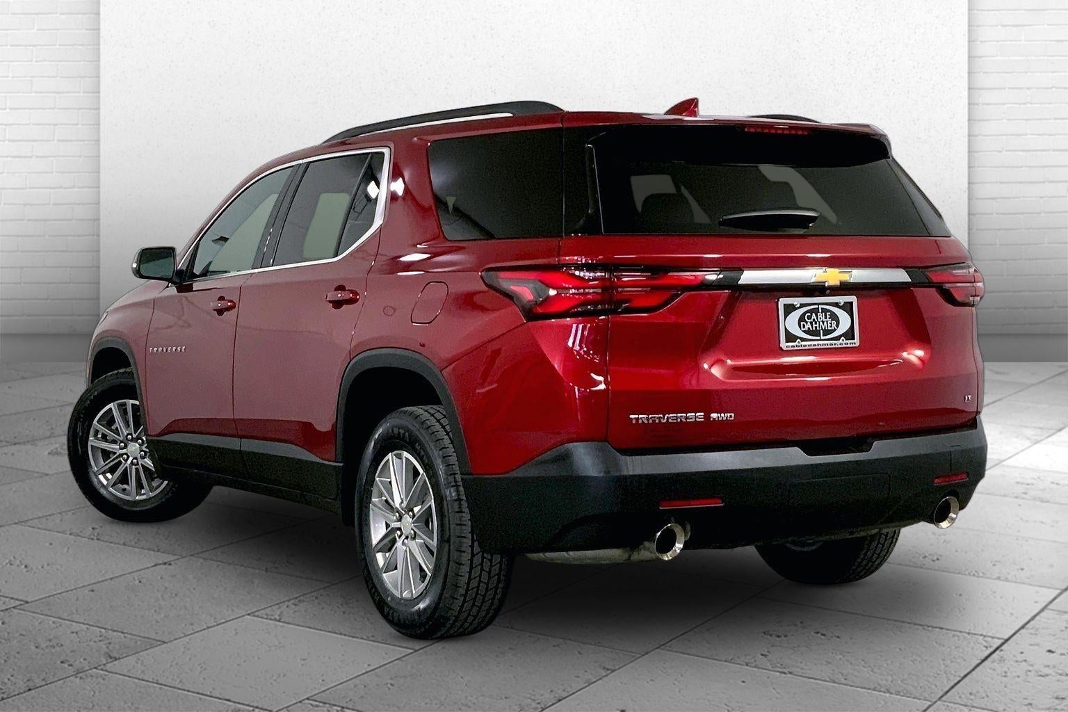 2023 Chevrolet Traverse LT Leather