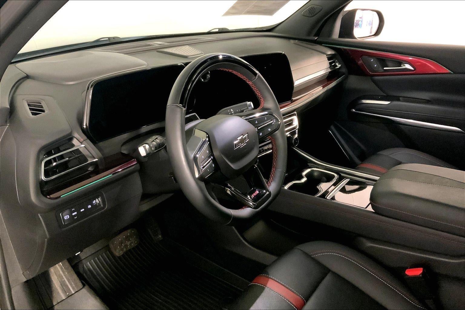 2025 Chevrolet Traverse RS