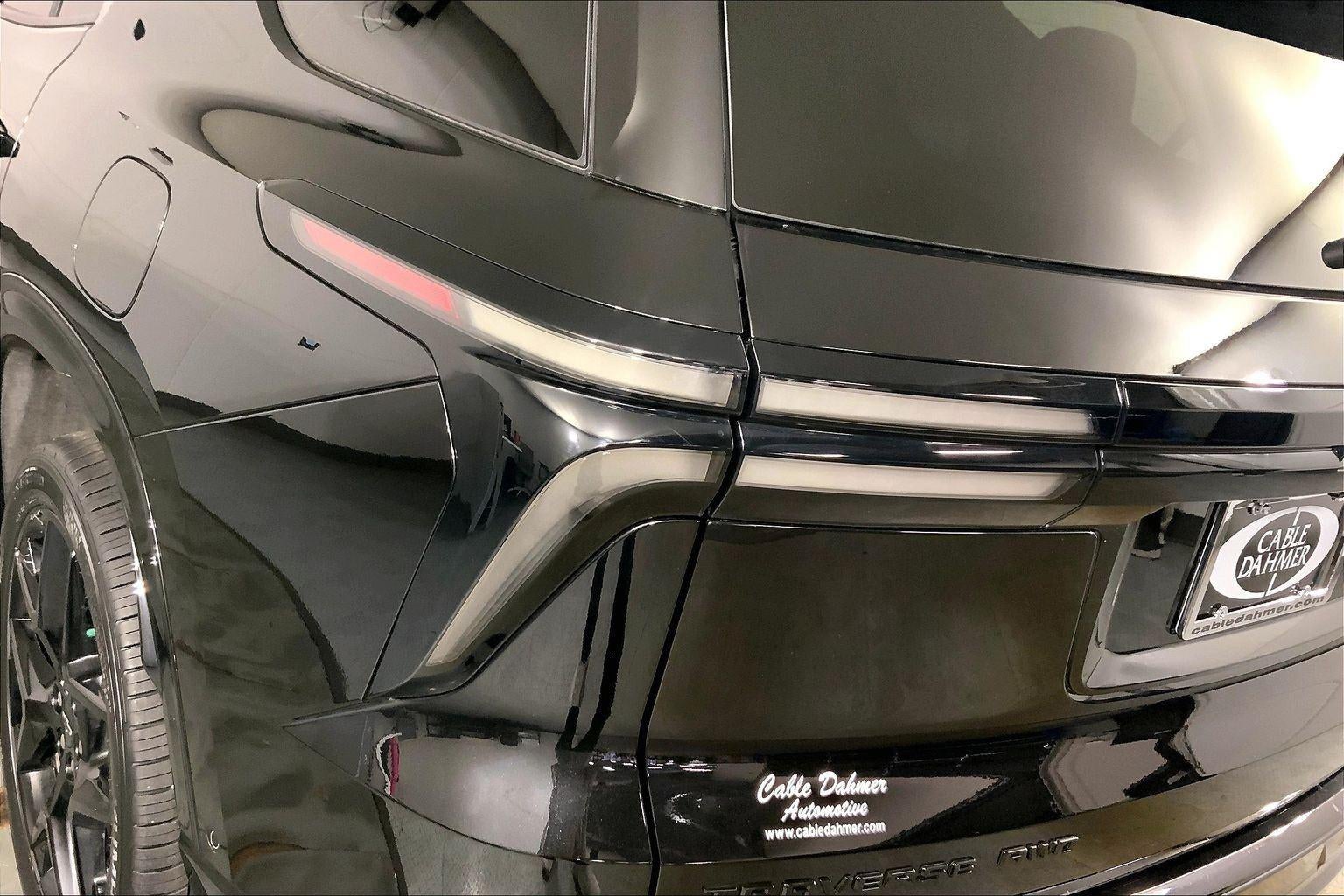 2025 Chevrolet Traverse RS