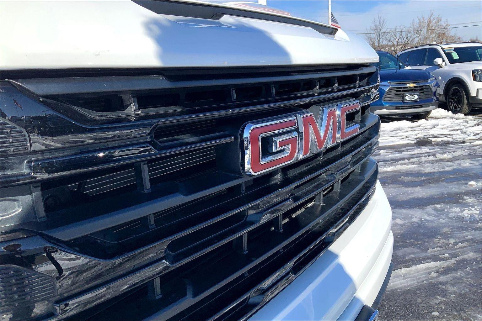 2024 GMC Sierra 1500 Elevation