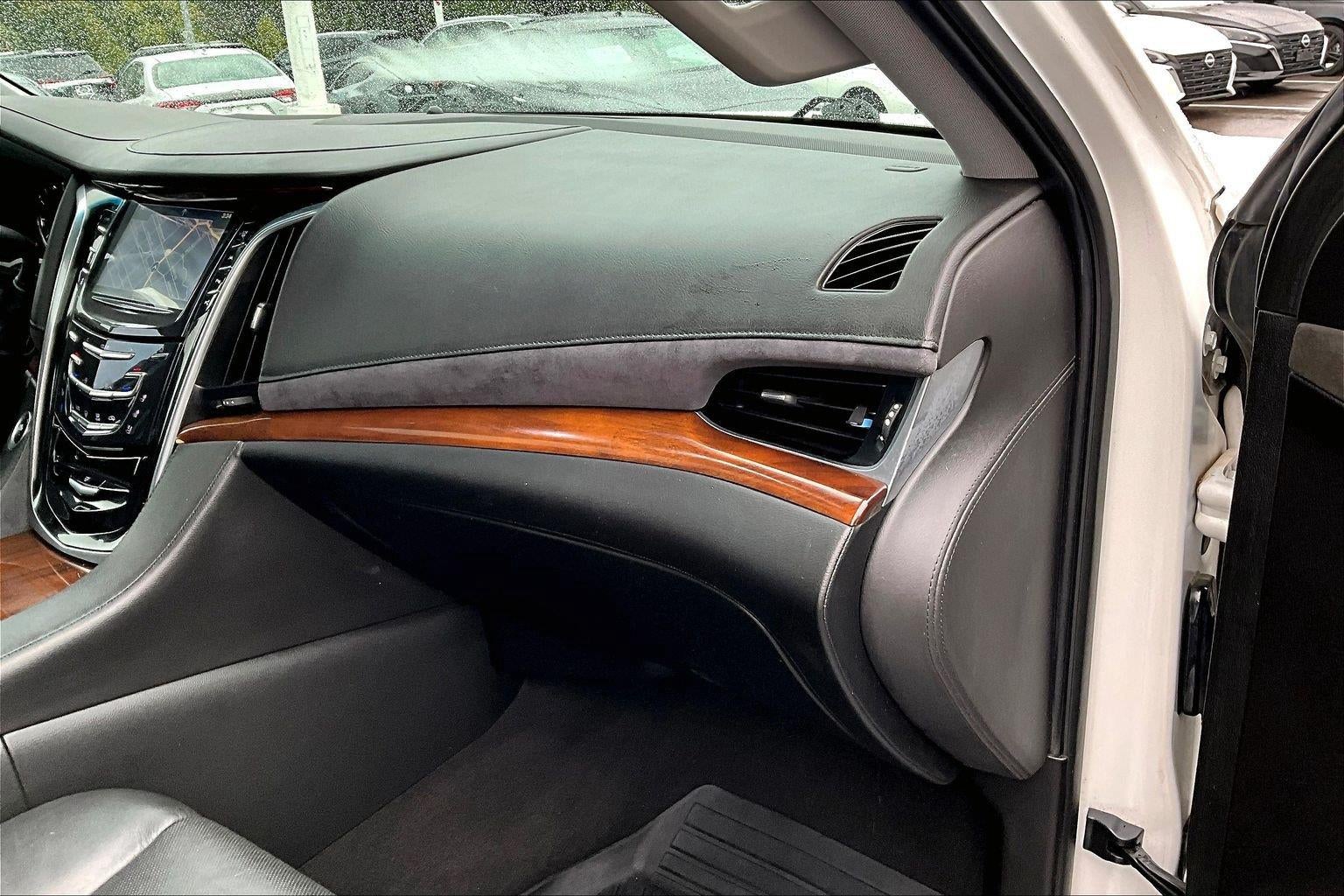 2019 Cadillac Escalade ESV Premium Luxury