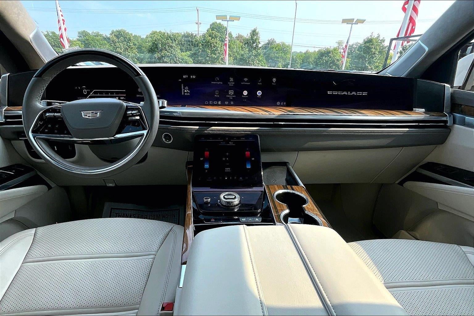 2025 Cadillac Escalade Sport Platinum
