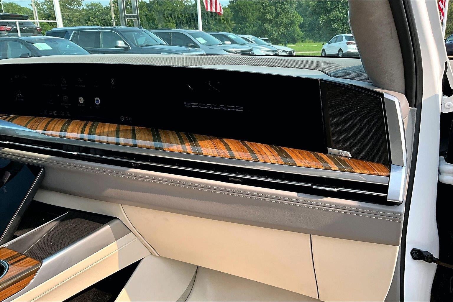 2025 Cadillac Escalade Sport Platinum