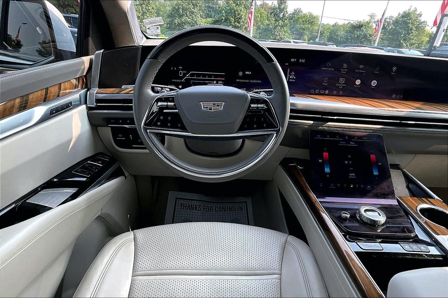 2025 Cadillac Escalade Sport Platinum