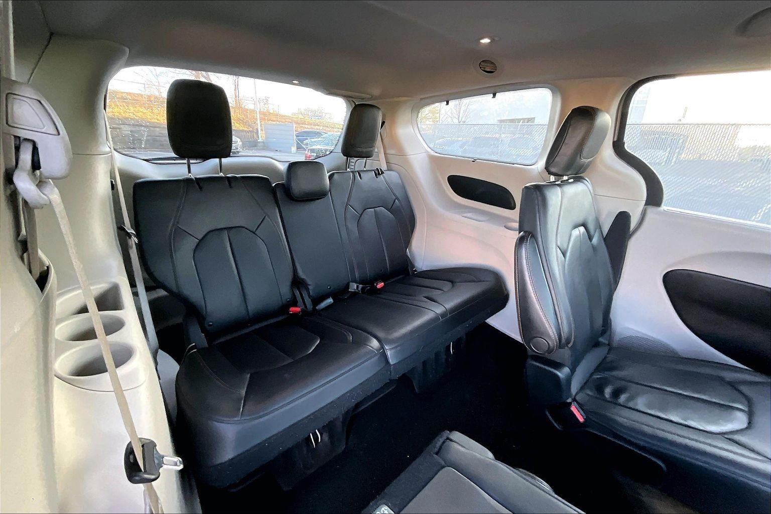 2019 Chrysler Pacifica Touring L