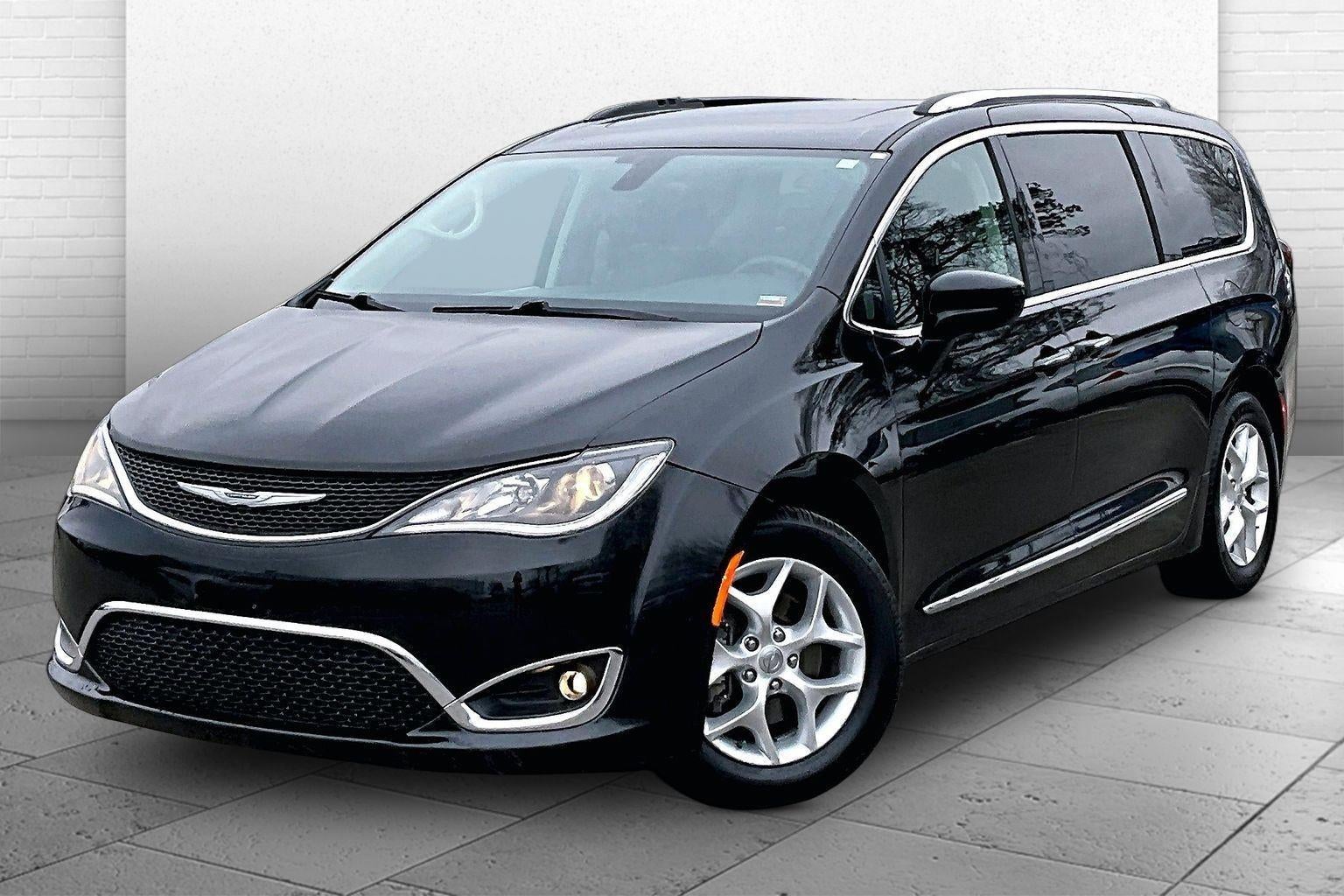 2018 Chrysler Pacifica Touring L Plus