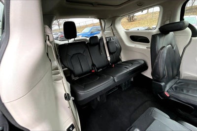 2018 Chrysler Pacifica Touring L Plus