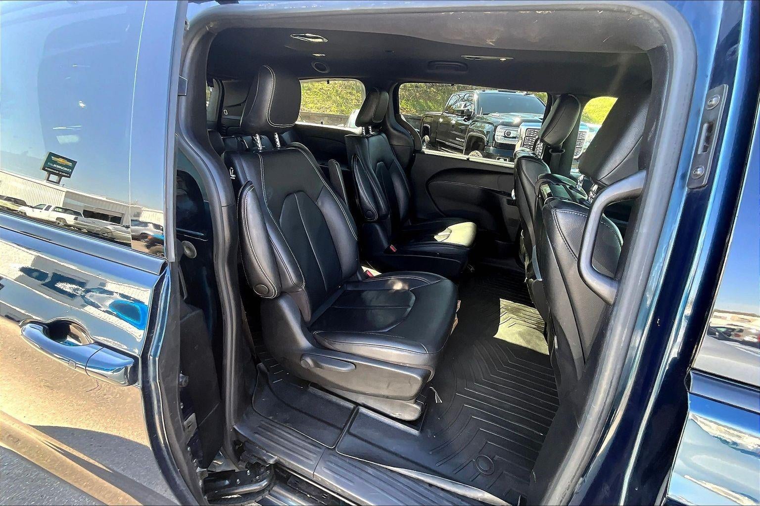 2021 Chrysler Pacifica Hybrid Touring L