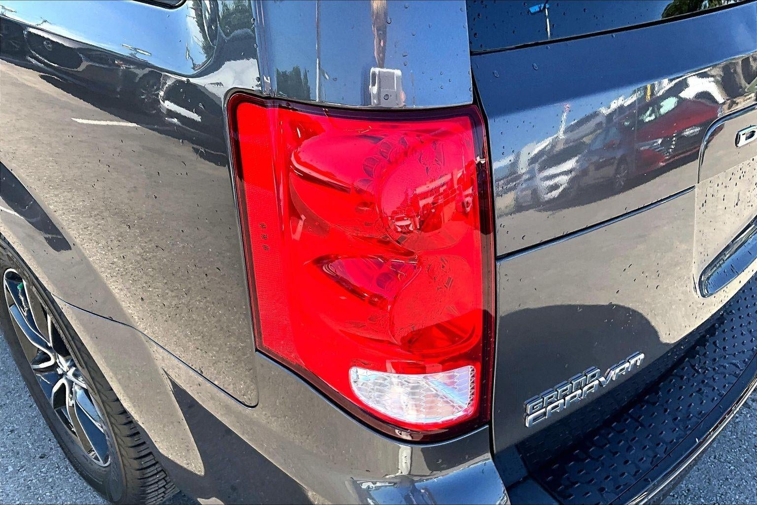 2017 Dodge Grand Caravan SE Plus