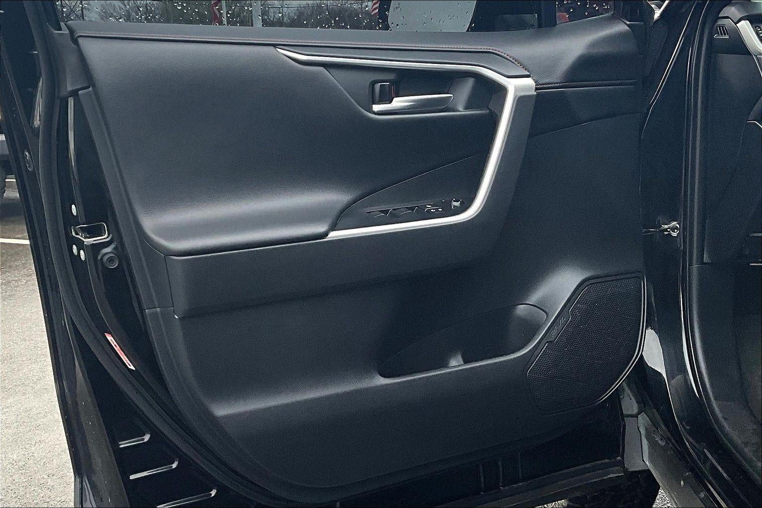 2020 Toyota RAV4 Adventure