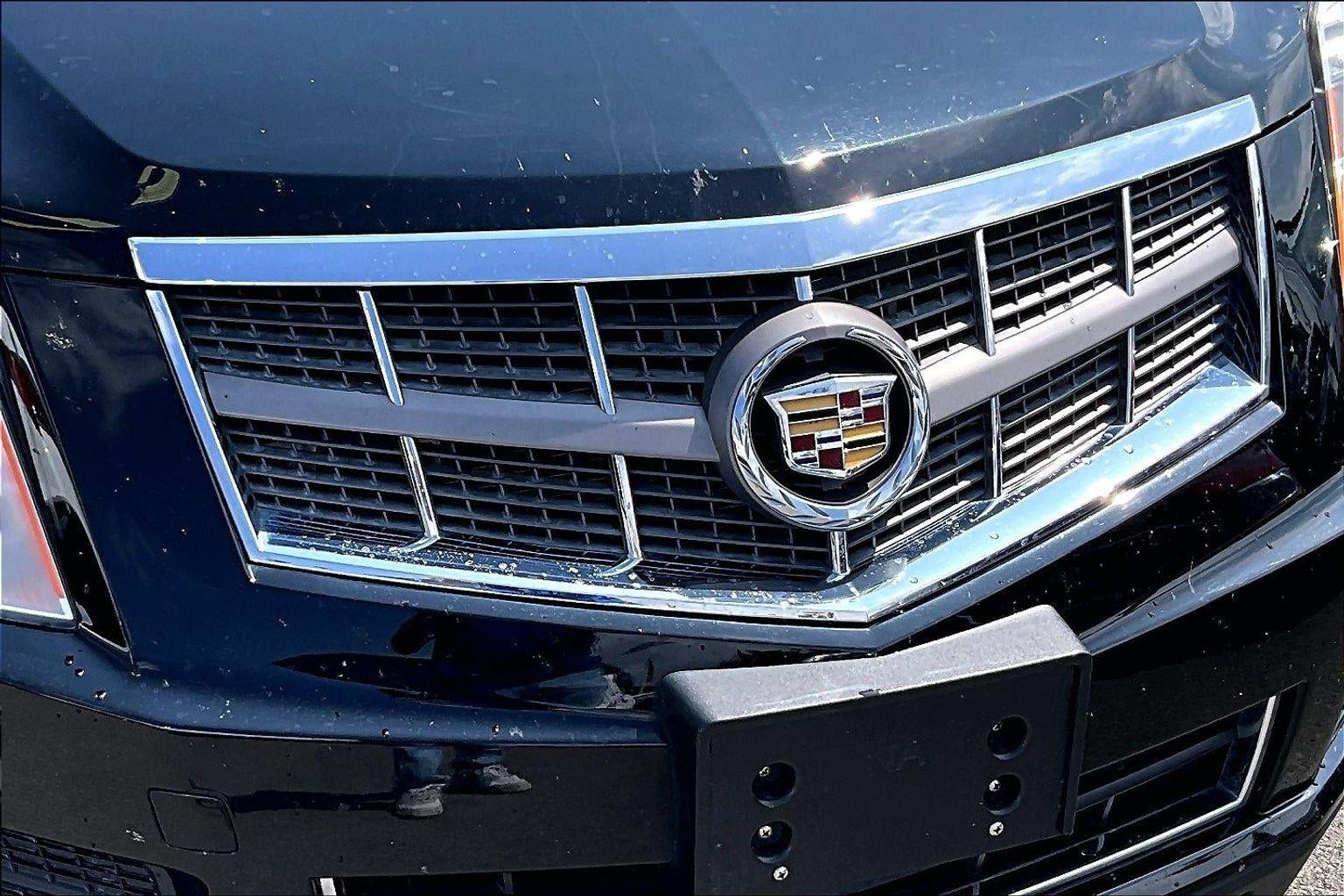 2010 Cadillac SRX Base