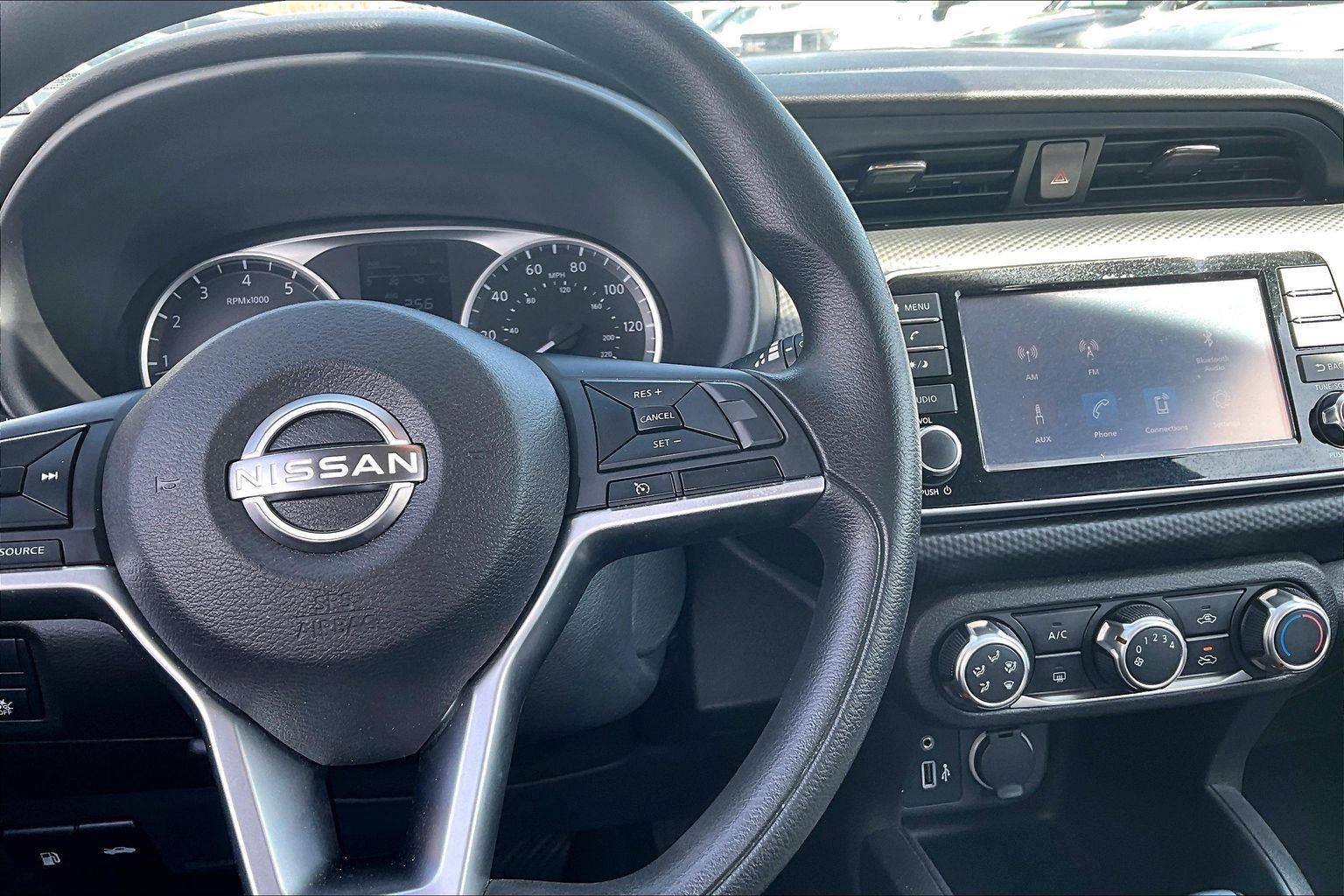 2022 Nissan Kicks S