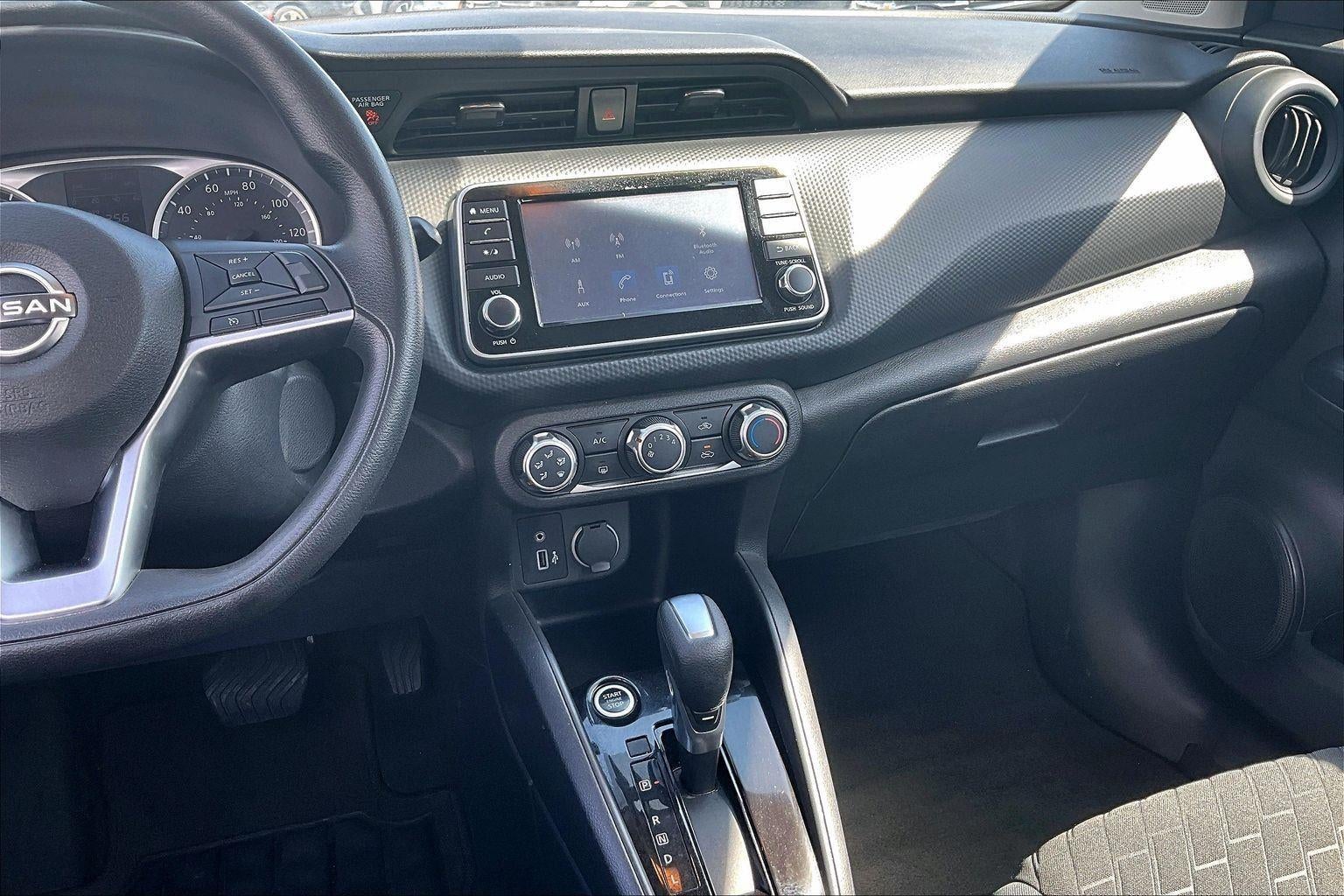 2022 Nissan Kicks S