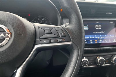 2023 Nissan Kicks SV