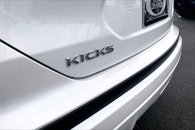 2023 Nissan Kicks SV