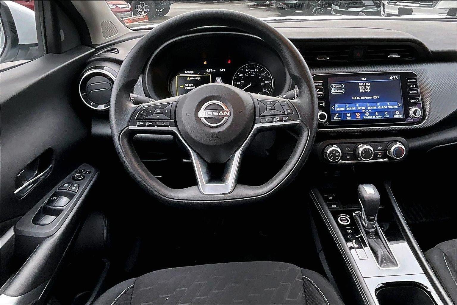 2023 Nissan Kicks SV