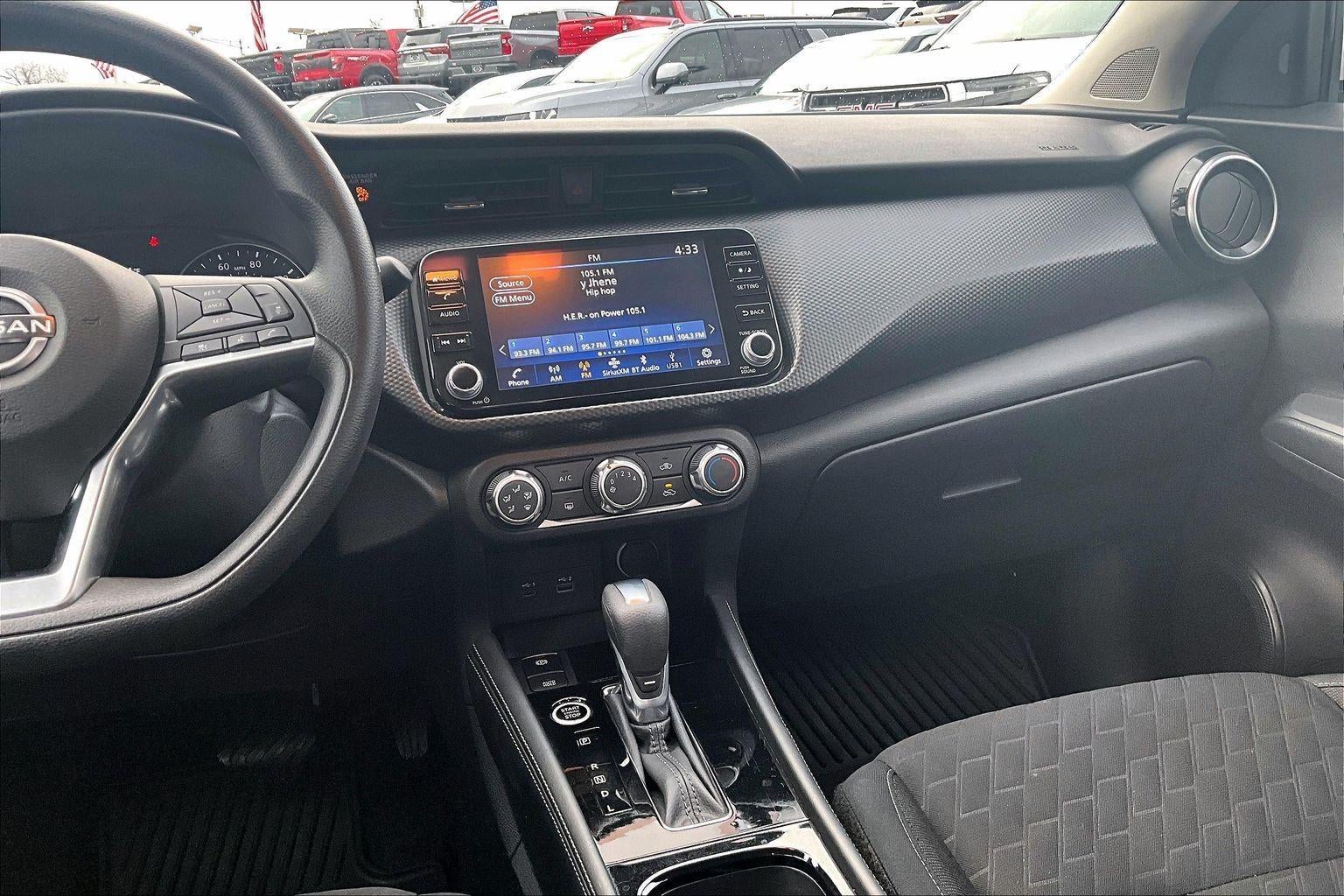 2023 Nissan Kicks SV