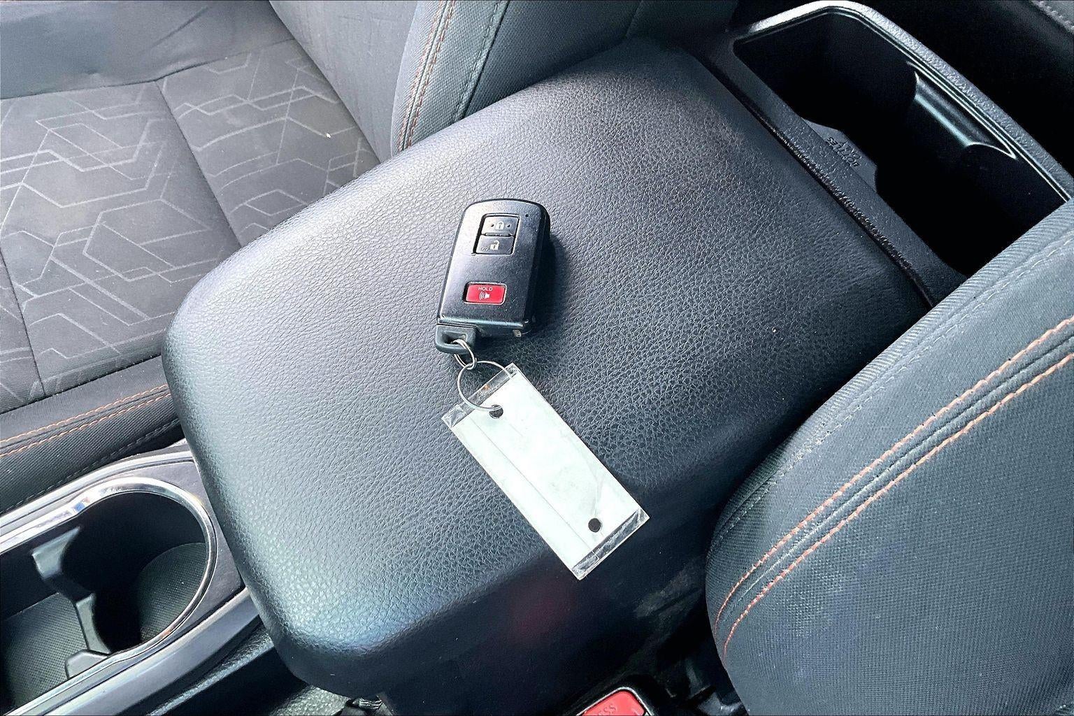 2016 Toyota Tacoma SR5