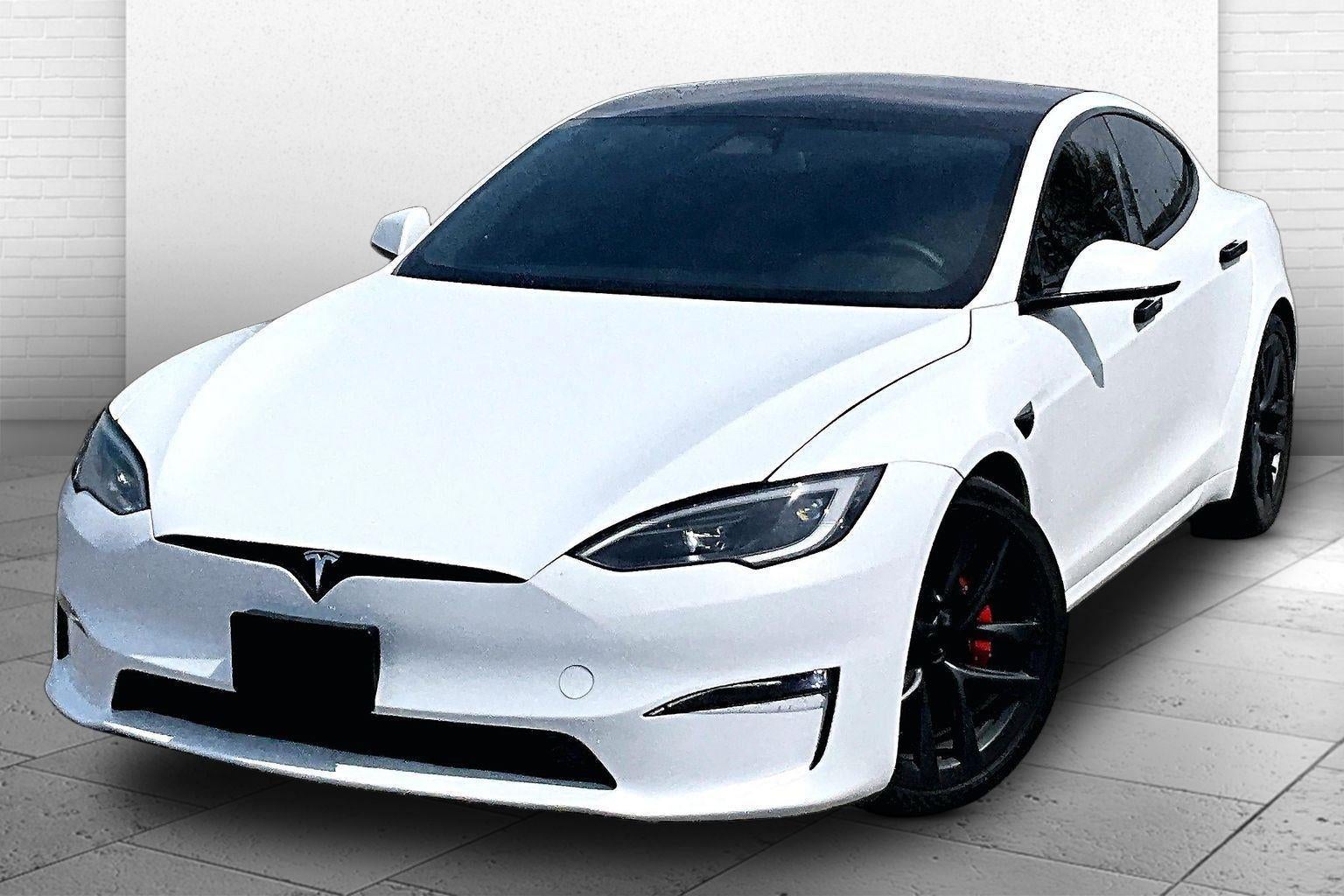 2023 Tesla Model S Plaid