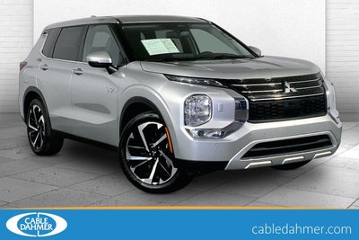 2024 Mitsubishi Outlander Plug-In Hybrid SE