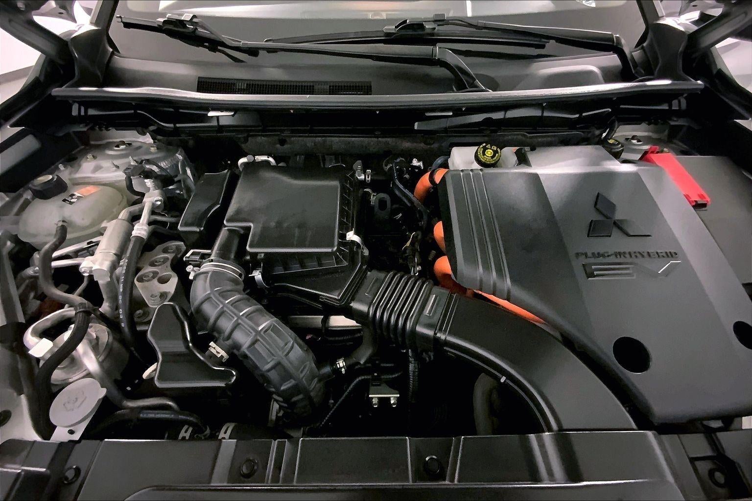 2024 Mitsubishi Outlander Plug-In Hybrid SE