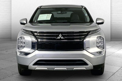 2024 Mitsubishi Outlander Plug-In Hybrid SE