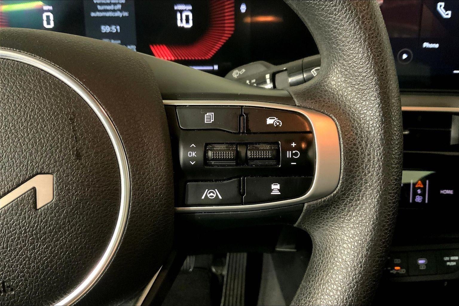 2025 Kia K5 LXS