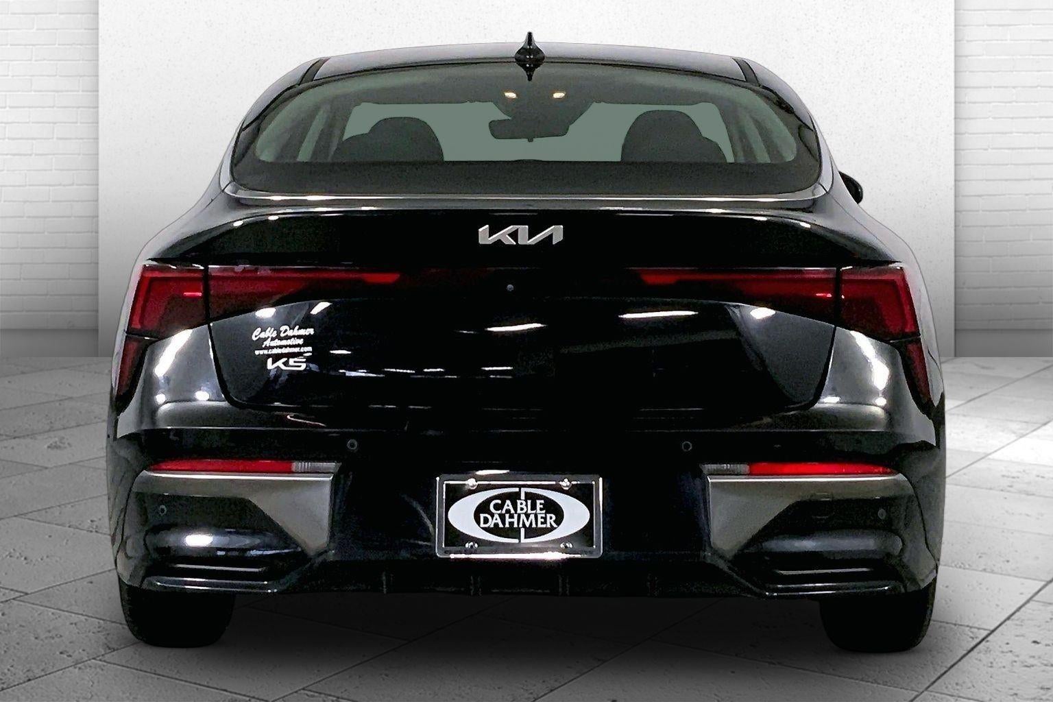 2025 Kia K5 LXS