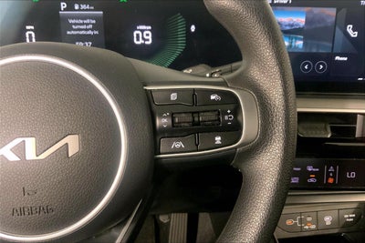 2025 Kia K5 LXS