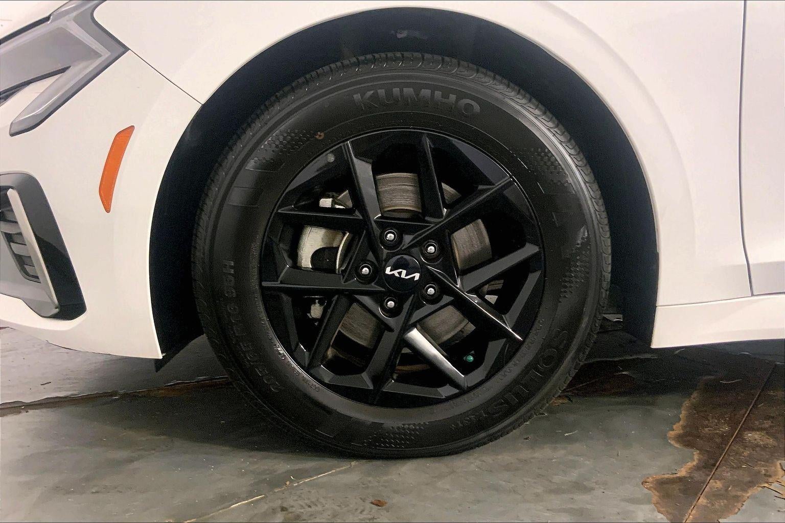 2025 Kia K5 LXS