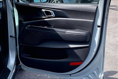 2025 Kia Carnival SX