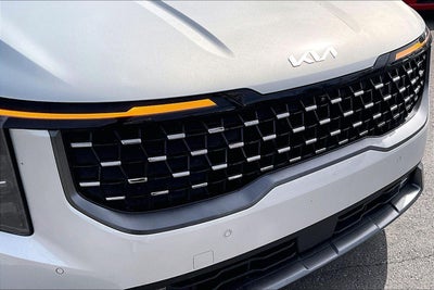 2025 Kia Carnival SX